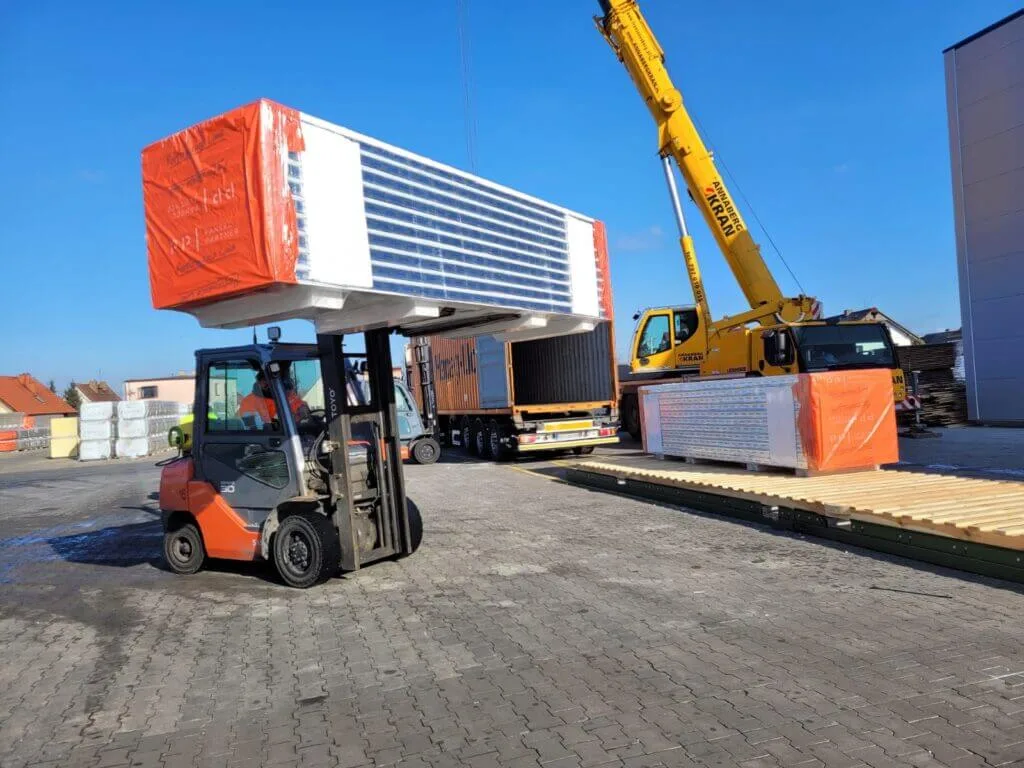 Навантаження панелей на Філіппіни🌏